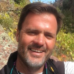 Meet your Posher, Oakley